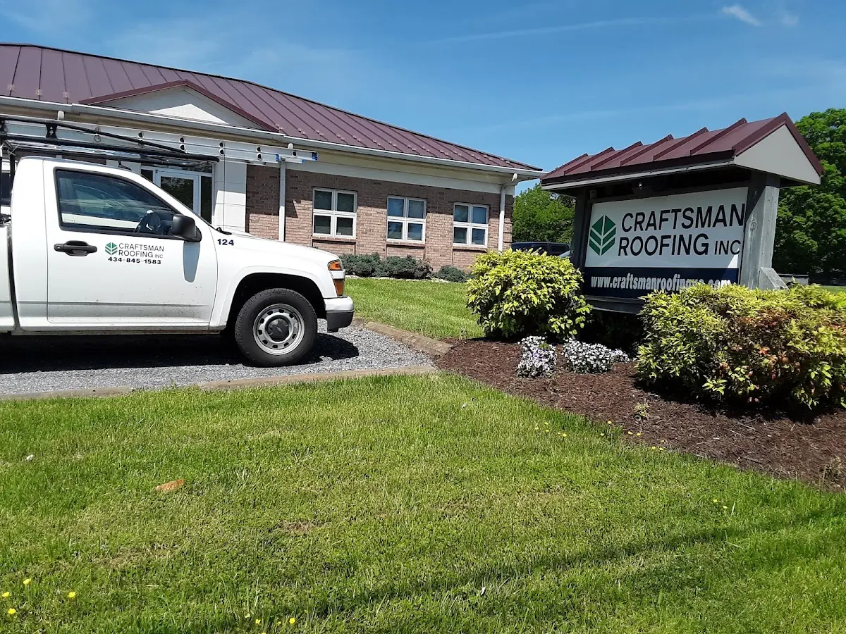 Quality Gutter & Downspout Repair by experienced craftsmen in Hamilton